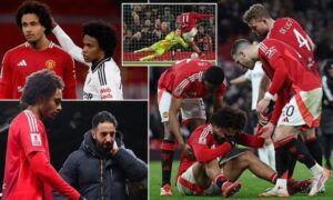 Zirkzee ca ngợi tinh thần MU dù bị loại khỏi Carabao Cup